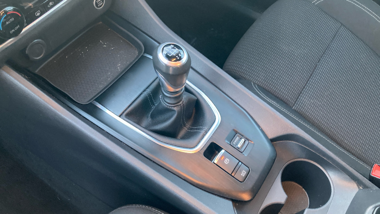 Nissan Qashqai 1.3 DiG-T MH Acenta Premium 5dr Petrol Hatchback